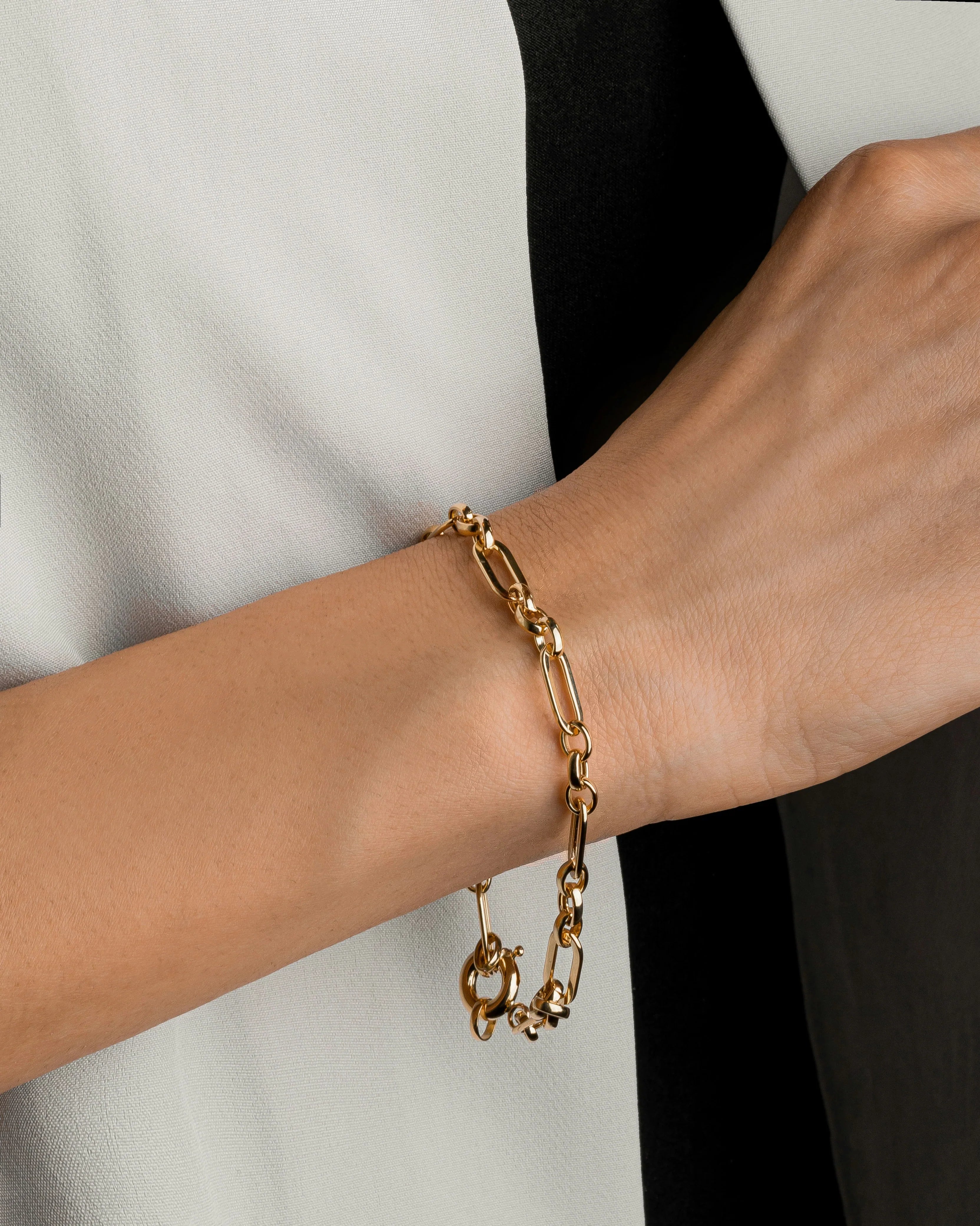 Bracciali